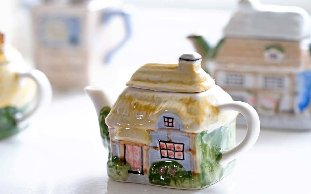 Ornamental teapots