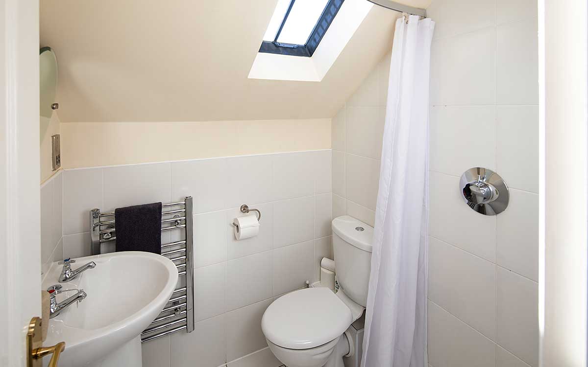 Stable Block upstairs shower room